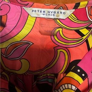 Peter Nygard Women's Multicolor Blouse